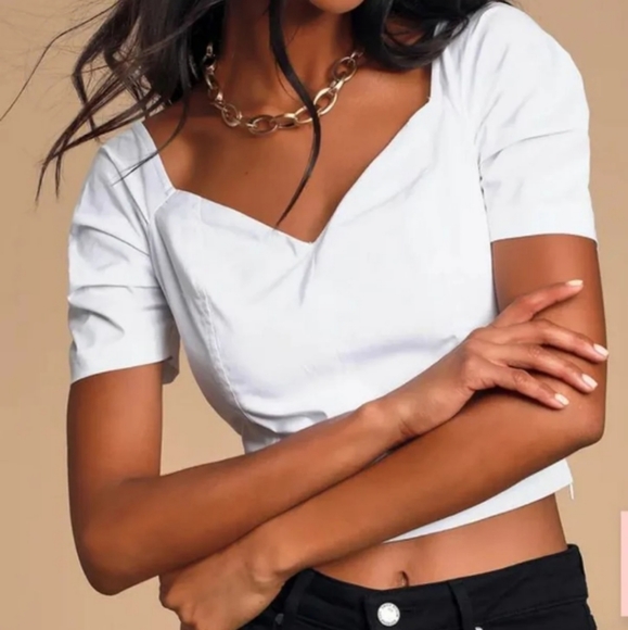 NWT! Lulu's  Puff Sleeve Crop Top - Picture 2 of 6